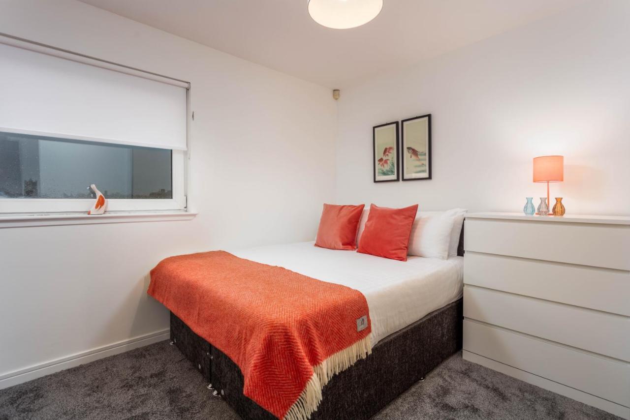 Walker Suite No73 - Donnini Apartments Kilmarnock Eksteriør bilde
